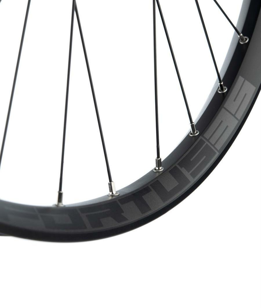 Wheels & Tyres Hope | Hope Fortus 35 Pro 5 Rear Wheel (Centre-Lock)