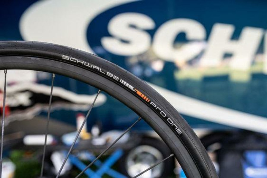 Wheels & Tyres Schwalbe | Schwalbe Pro One Evo Folding Tyre Black